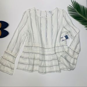 Crown & Ivy™ | Bell Sleeve Woven Top